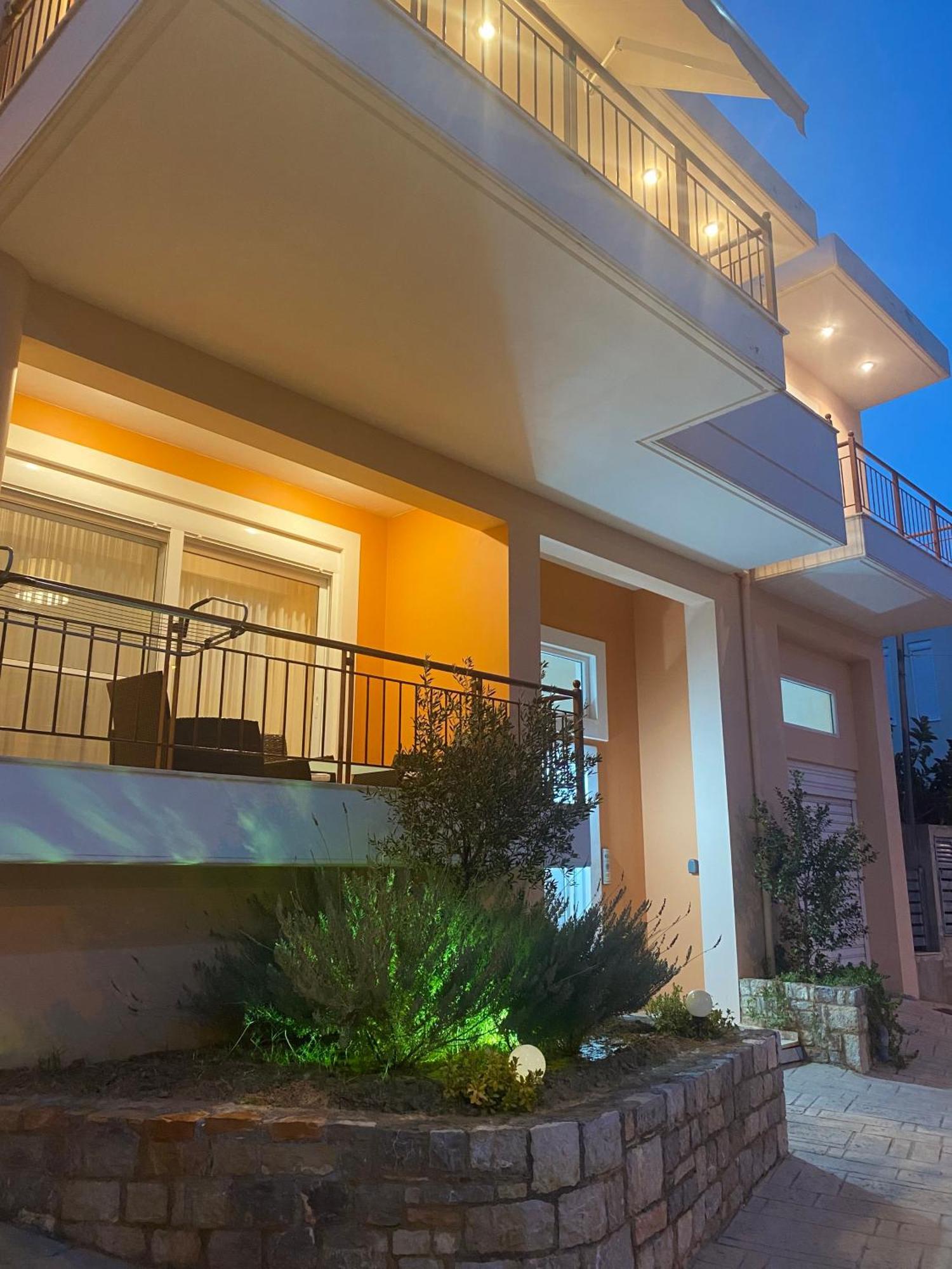 Feel At Home - Kalamata - Near The Center Exterior foto